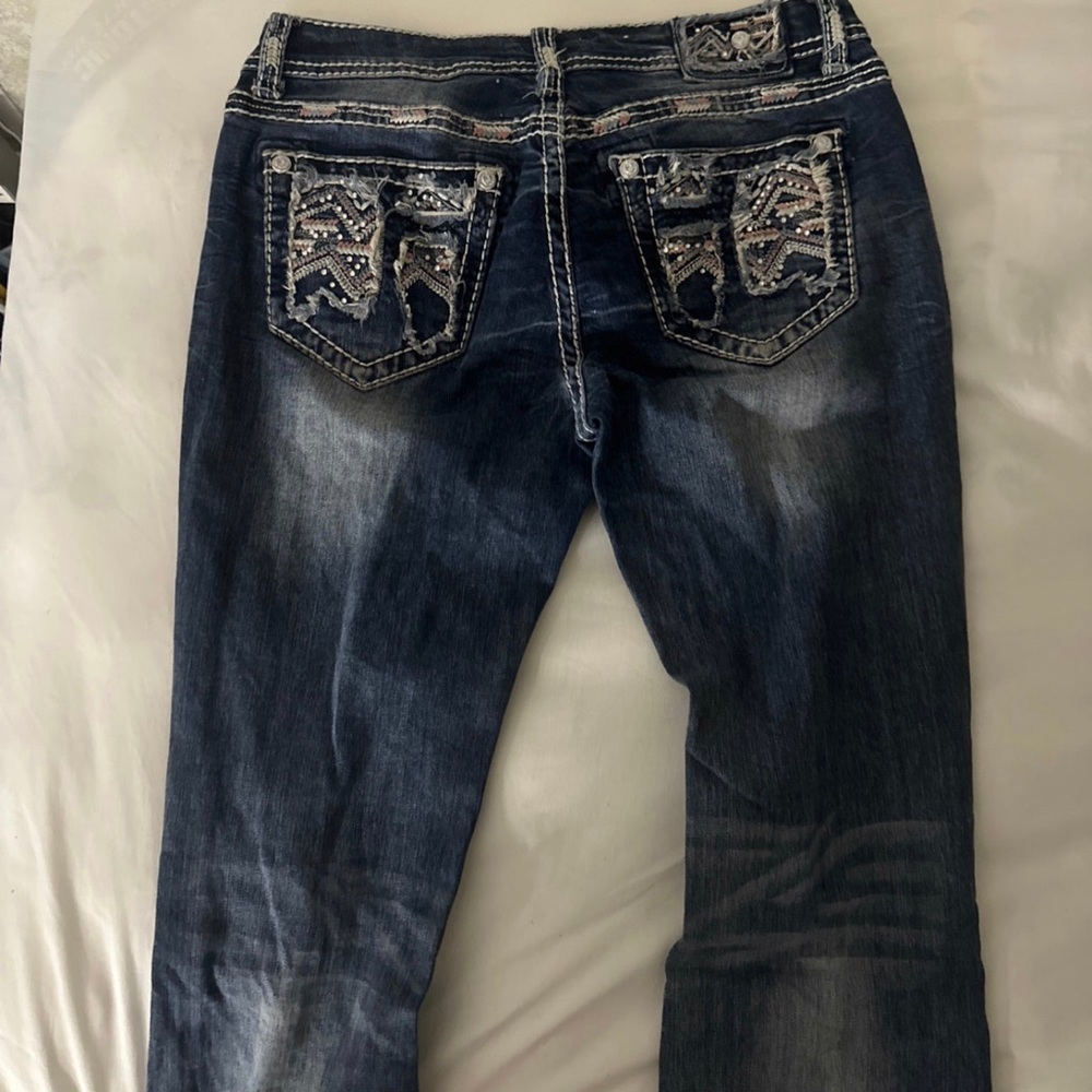 Grace in LA bootcut jean / slight distress/ size 29